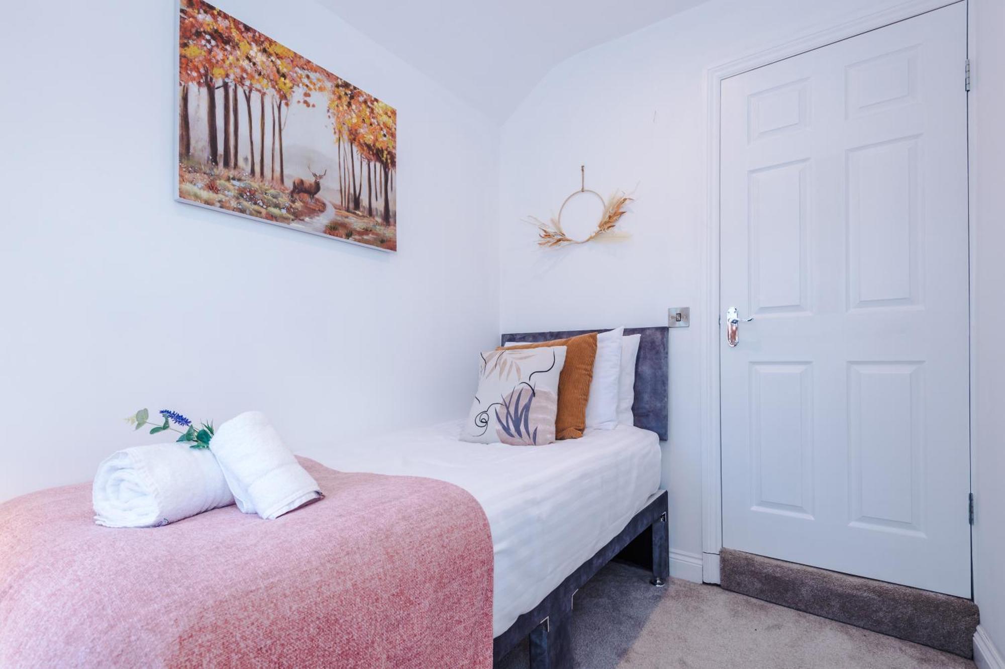 Spacious 3-Bed Home In Nantwich By 53 Degrees Property - Amazing Location, Ideal For Groups - Sleeps 6 Exterior foto